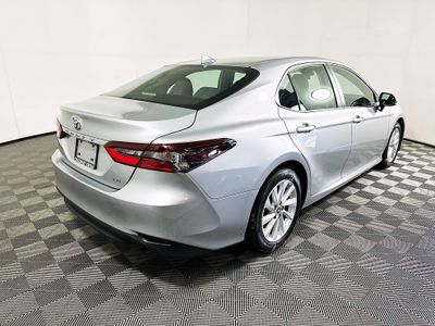 2023 Toyota Camry - Photo 3