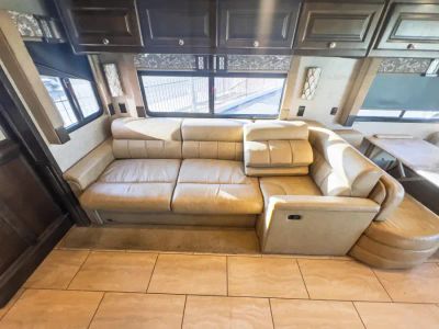 2017 Tiffin ALLEGRO - Photo 12