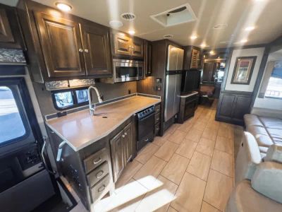 2017 Tiffin ALLEGRO - Photo 8