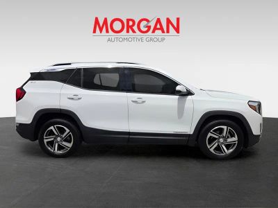 2020 GMC Terrain — detail view