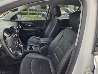 2020 GMC Terrain — photo 11 view