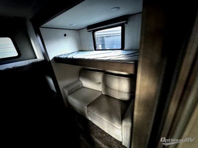2023 Grand Design Solitude S-Class - Photo 11