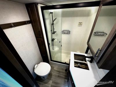 2023 Grand Design Solitude S-Class - Photo 17