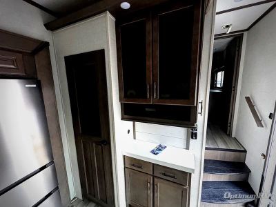 2023 Grand Design Solitude S-Class - Photo 5
