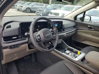 2026 Kia Carnival Hybrid — photo 7 view