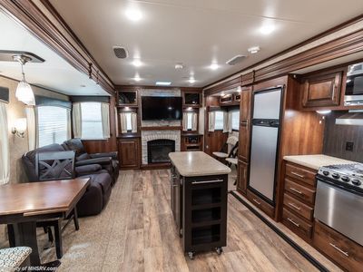 2017 Jayco Eagle - Photo 2