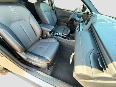 2026 Subaru Outback — photo 14 view