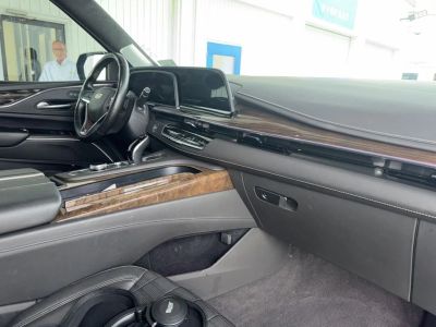 2024 Cadillac Escalade ESV - Photo 19