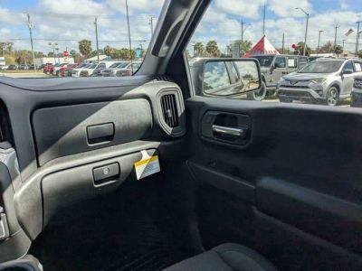 2026 Chevrolet Silverado 1500 — photo 17 view