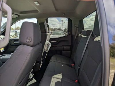 2026 Chevrolet Silverado 1500 — photo 14 view
