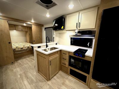 2026 Ember RV E-Series - Photo 9