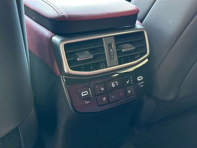 2024 Lexus RX — photo 26 view