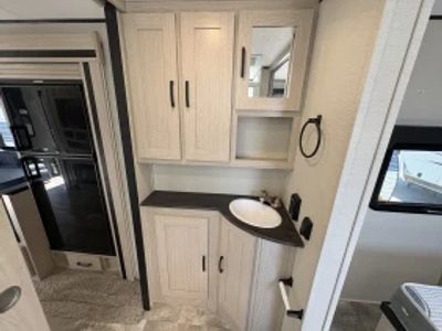 2022 Coachmen Apex Ultra-Lite - Photo 33