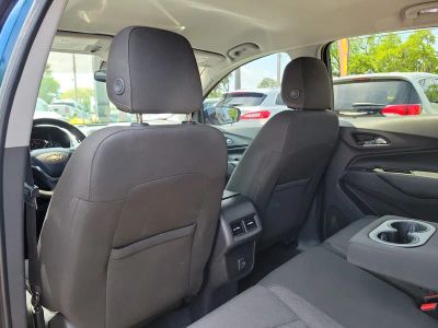 2019 Chevrolet Equinox — photo 12 view