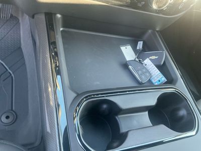 2026 Chevrolet Silverado 2500HD — photo 13 view
