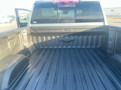 2026 Chevrolet Silverado 2500HD — photo 18 view