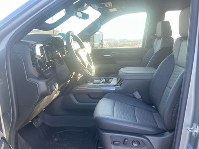2026 Chevrolet Silverado 2500HD — photo 10 view