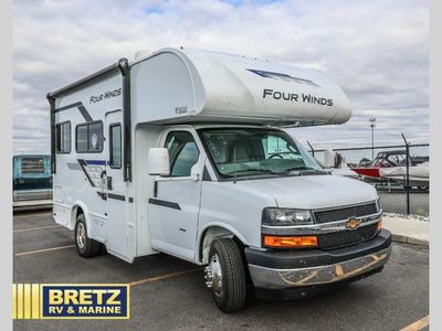 2026 Thor Motor Coach Four Winds — front three-quarter view