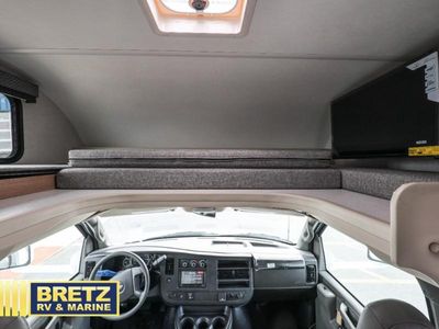 2026 Thor Motor Coach Four Winds — photo 11 view