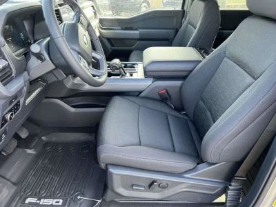 2026 Ford F-150 — photo 12 view