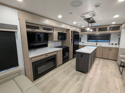 2026 Forest River Rockwood Signature — photo 7 view