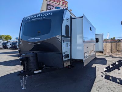 2026 Forest River Rockwood Signature — engine compartment view
