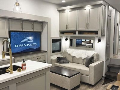 2026 Brinkley Model Z - Photo 9