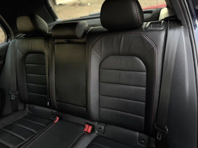 2016 Volkswagen Golf GTI — photo 16 view