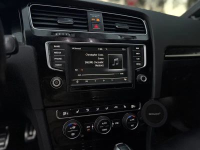 2016 Volkswagen Golf GTI — photo 20 view
