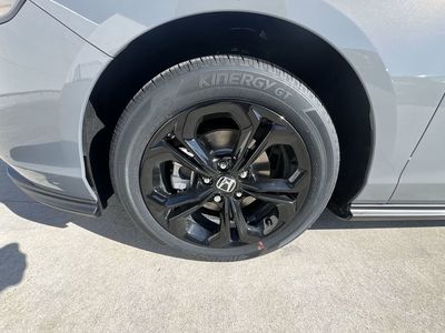 2025 Honda Accord Sedan SE CVT — photo 11 view