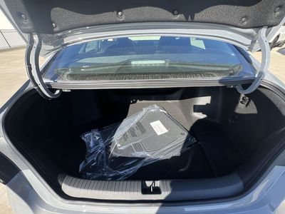 2025 Honda Accord Sedan SE CVT — photo 12 view