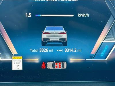 2025 BMW i7 — photo 42 view