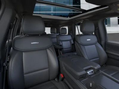 2026 Ford Expedition - Photo 10