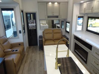 2026 Brinkley RV MODEL G - Photo 2