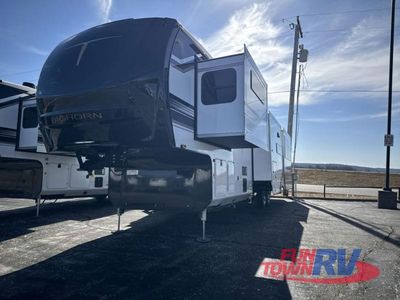 2026 Heartland Bighorn - Photo 4