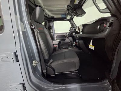 2026 Jeep Gladiator — photo 20 view