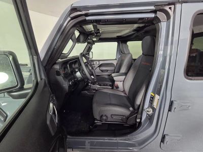 2026 Jeep Gladiator — photo 8 view