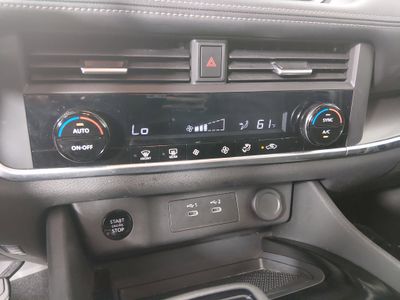 2025 Nissan Rogue - Photo 17