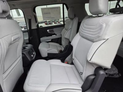 2026 Ford Expedition - Photo 42