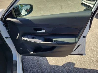 2026 Nissan Sentra — photo 32 view