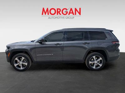 2026 Jeep Grand Cherokee L — engine compartment view