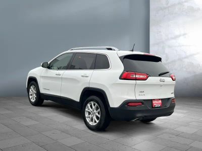 2017 Jeep Cherokee - Photo 4