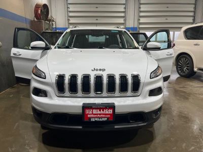 2017 Jeep Cherokee - Photo 22