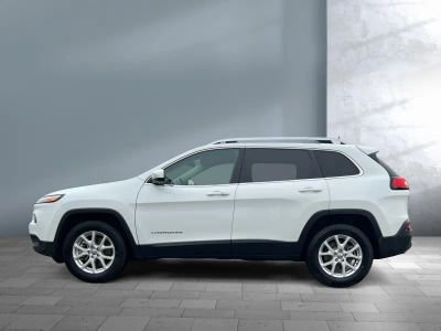 2017 Jeep Cherokee - Photo 3