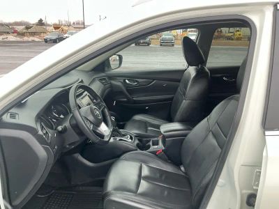 2019 Nissan Rogue - Photo 9