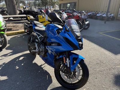 2026 Suzuki GSX-8R - Photo 1