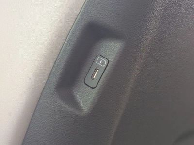 2026 Hyundai SANTA FE HYBRID — photo 18 view
