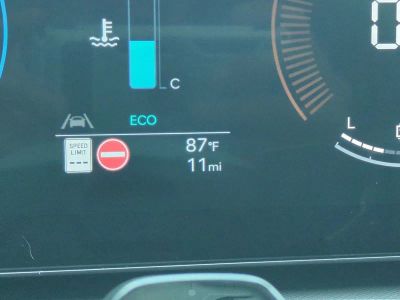 2026 Hyundai SANTA FE HYBRID — photo 37 view