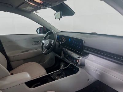 2025 Hyundai Kona — photo 7 view