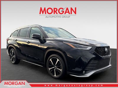 2022 Toyota Highlander - Photo 1